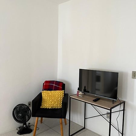 Loft Na Rua Goncalves Chaves Apartment Pelotas Exterior photo